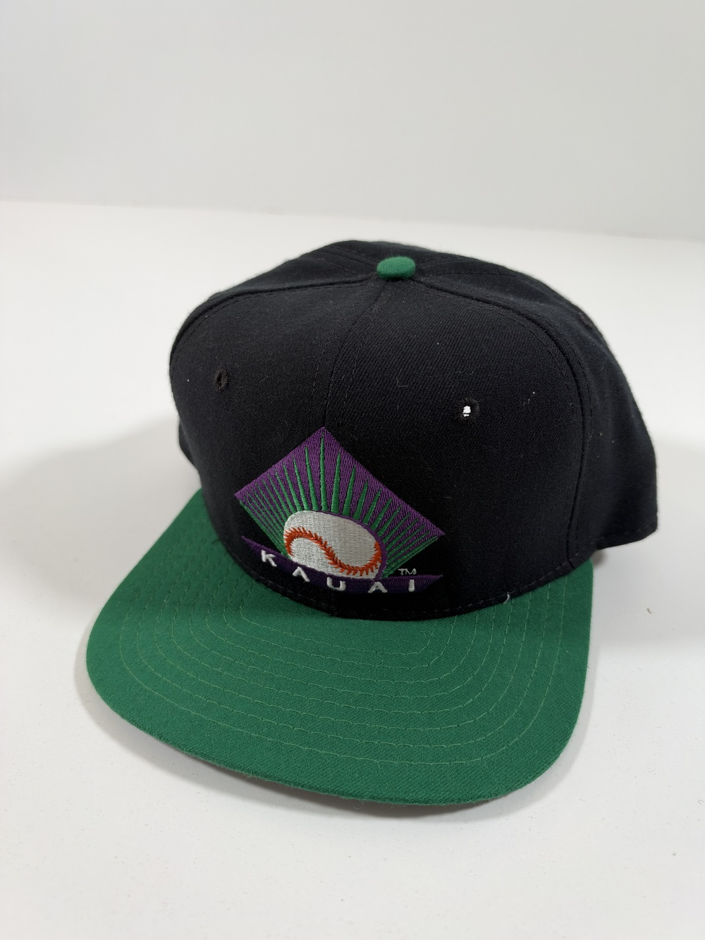 VTG Kauai Emeralds Hat Cap Snap Back One Size Black Hawaii Baseball New Era